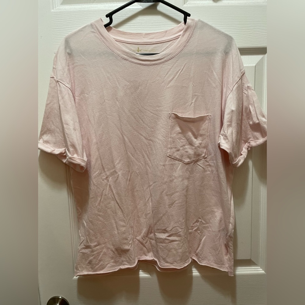 American Eagle T-shirt